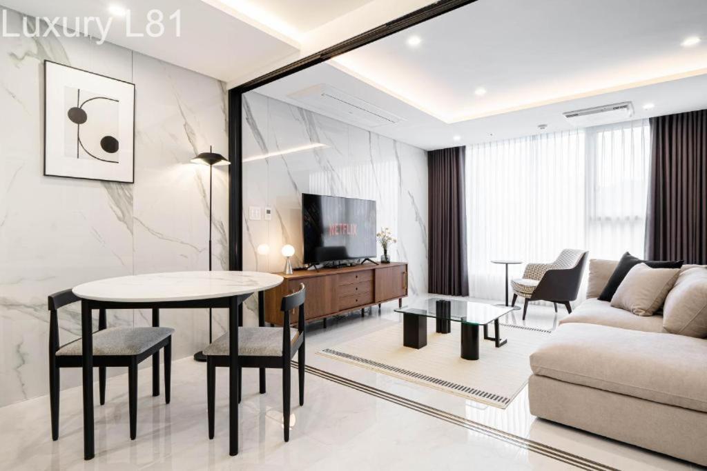 Angia Luxury Apartment Inside Landmark 81 Tower Apartamento *