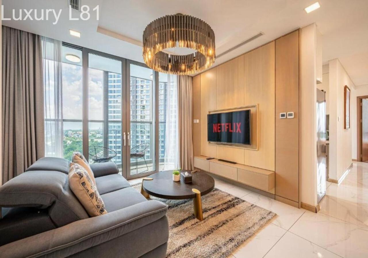 Angia Luxury Apartment Inside Landmark 81 Tower Apartamento